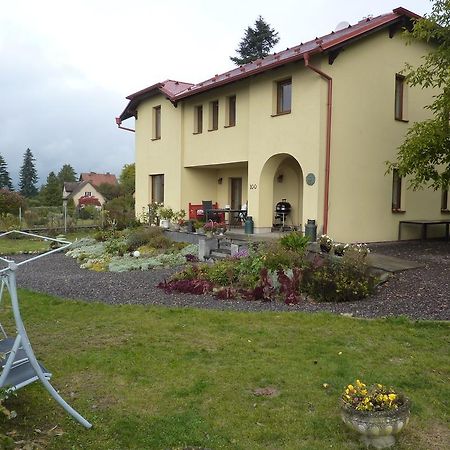 B&B En Mini-Camping Pension Kidafo Libuň Buitenkant foto