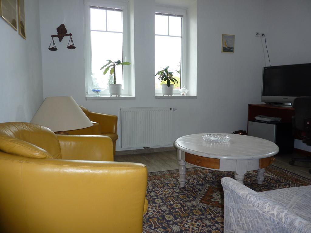 B&B En Mini-Camping Pension Kidafo Libuň Buitenkant foto