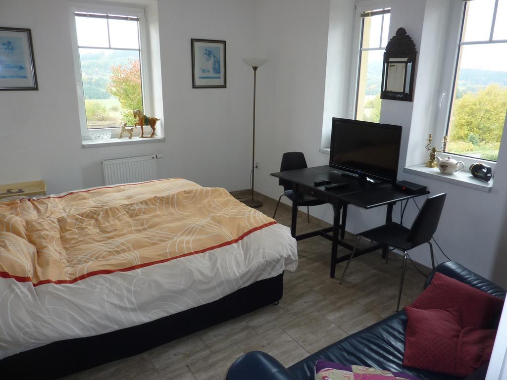 B&B En Mini-Camping Pension Kidafo Libuň Buitenkant foto